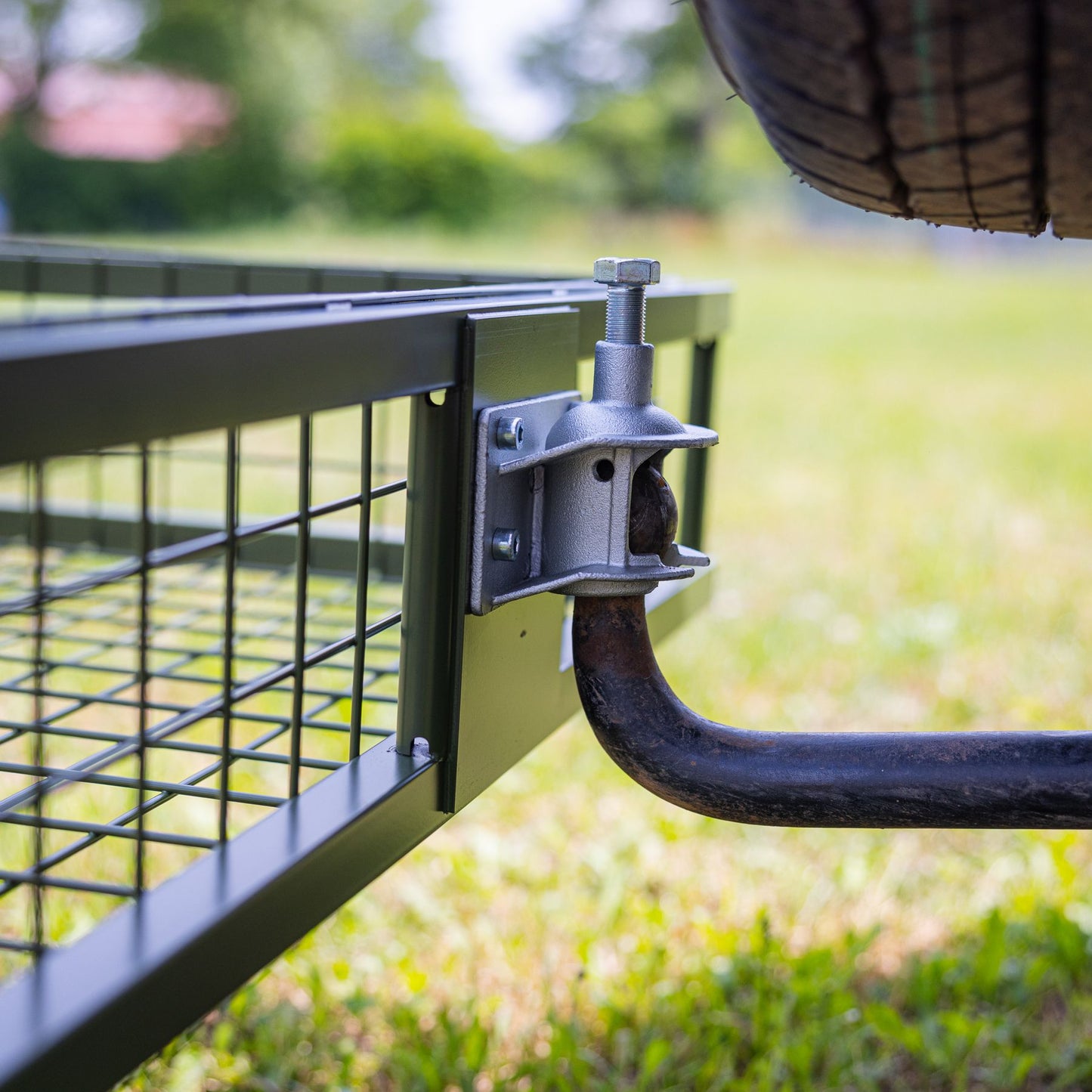 EurohuntHeckträger 890x585x200 mm beschichtet mit SteckkupplungHeckträger 890x585x200 mm beschichtet mit Steckkupplung | ForestHuntForestHunt | Locker, Kirrmittel & Jagdbedarf