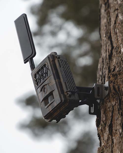 SEISSIGERBaumhalterung mit KugelgelenkSEISSIGER Baumhalterung mit Kugelgelenk - Flexible Montage für Wildkameras | Made in GermanyForestHunt | Locker, Kirrmittel & Jagdbedarf